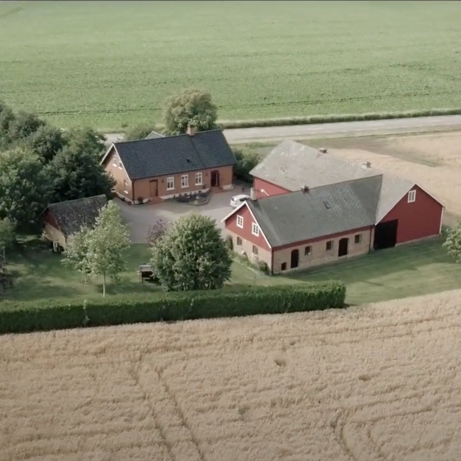 Fastighetsfilm i Säby utanför Landskrona